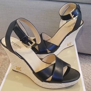 MICHAEL Michael Kors black wedges